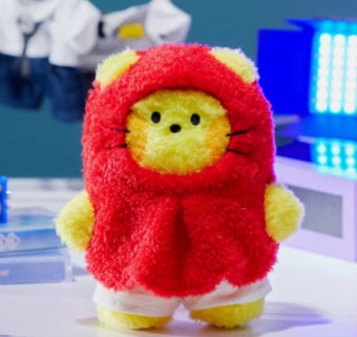 Line Friends TRUZ Minini Costume Standing doll