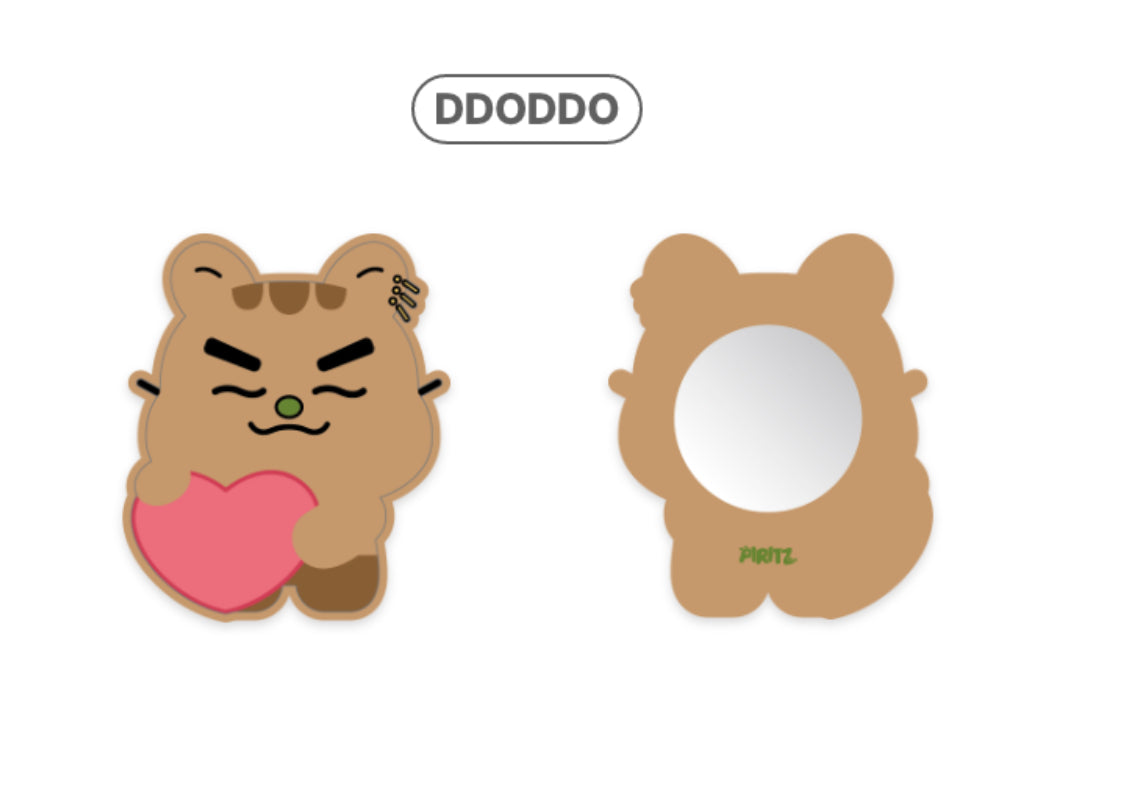 INFINITE PIRITZ Hand Mirror