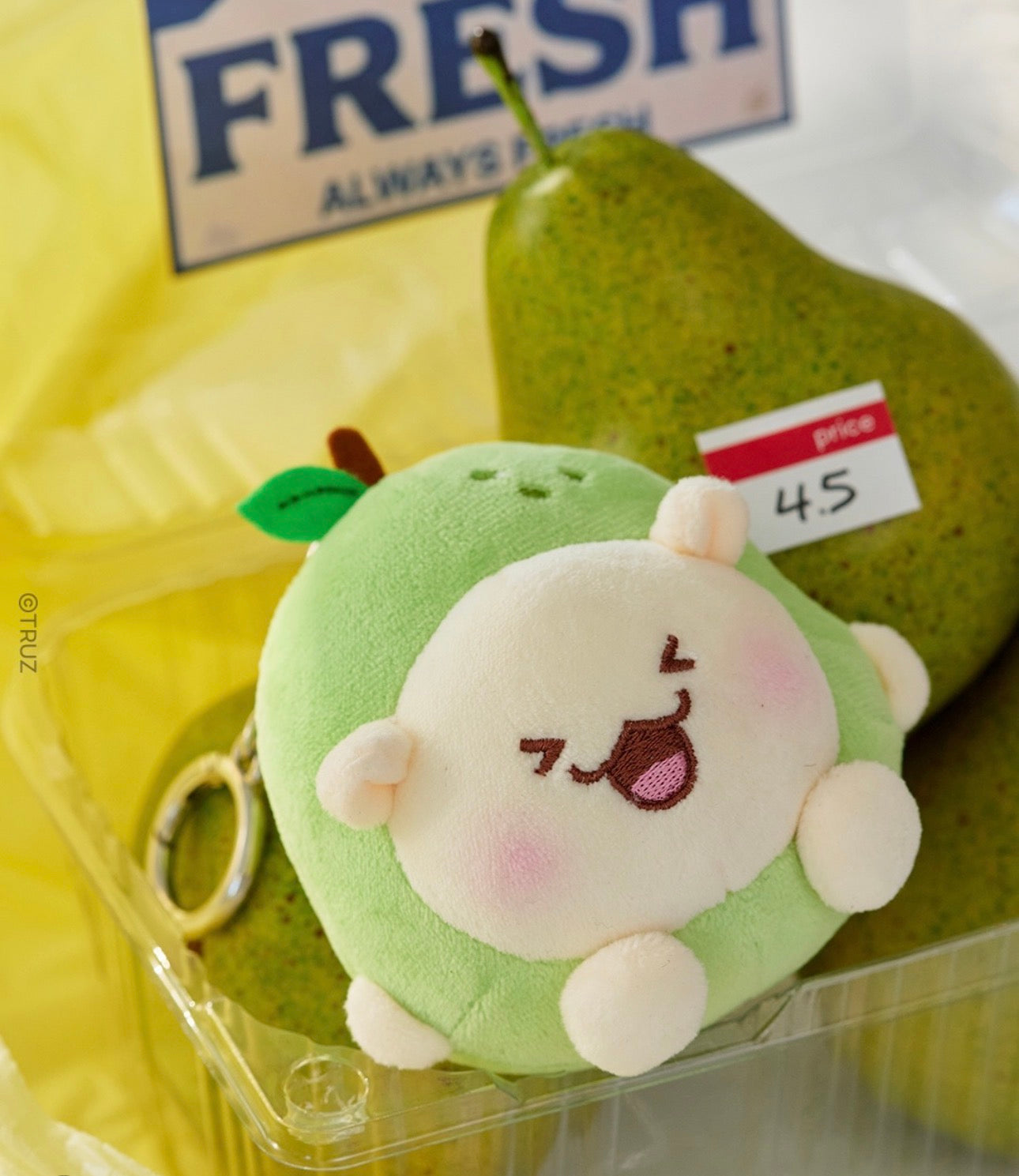 TRUZ Fuit Doll Keyring